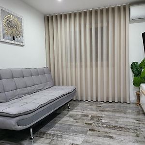 Nandos Apartement