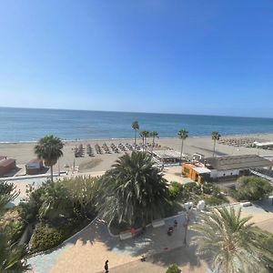 Estepona Beach Suites. Playa